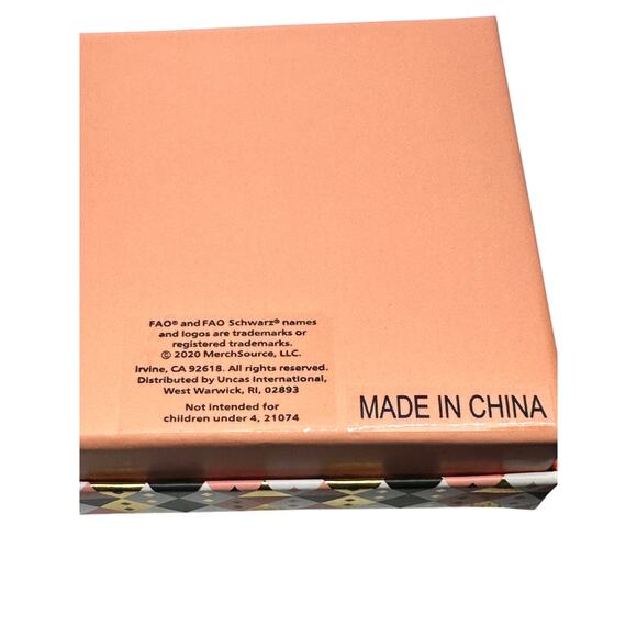 FAO Schwarz Fine Silver Plate Bear Necklace & Stud Earrings Gift Set - Picture 5 of 5